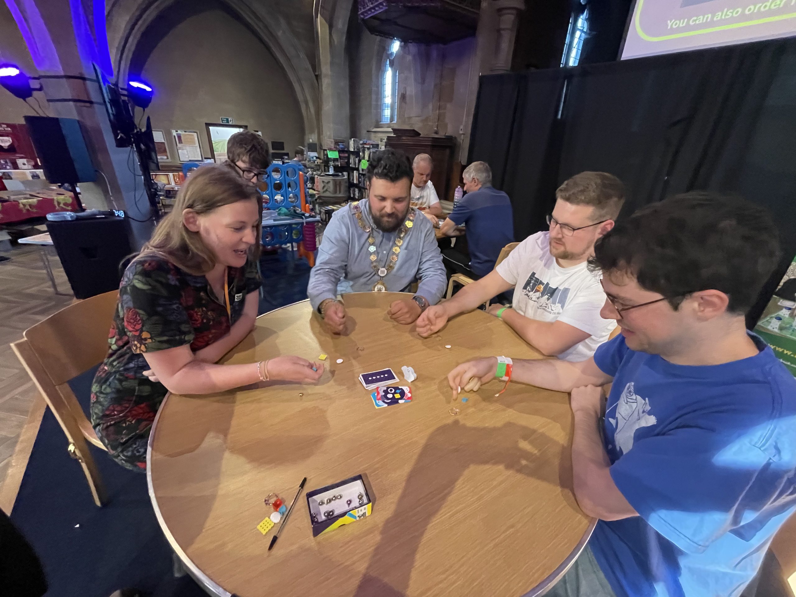 Polly Shackleton, Ben, Mayor of Kettering face off in the Dro Polter tournament